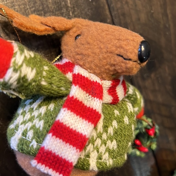 NWOT - weighted reindeer ornaments with adorable knit sweater and scarf Set of 2 - Picture 5 of 6